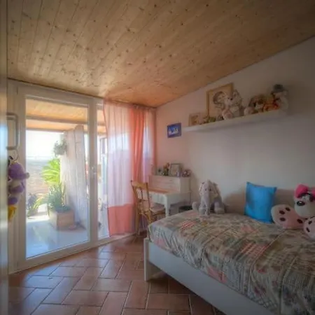 Dalila Con Terrazza Panoramica Apartment *